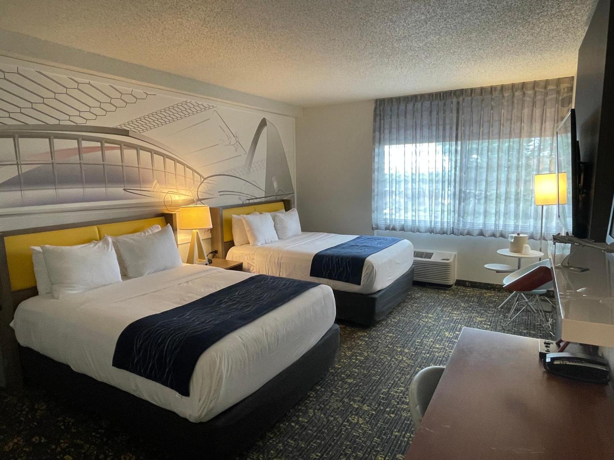 Saint Louis Airport Hotel Woodson Terrace Eksteriør bilde