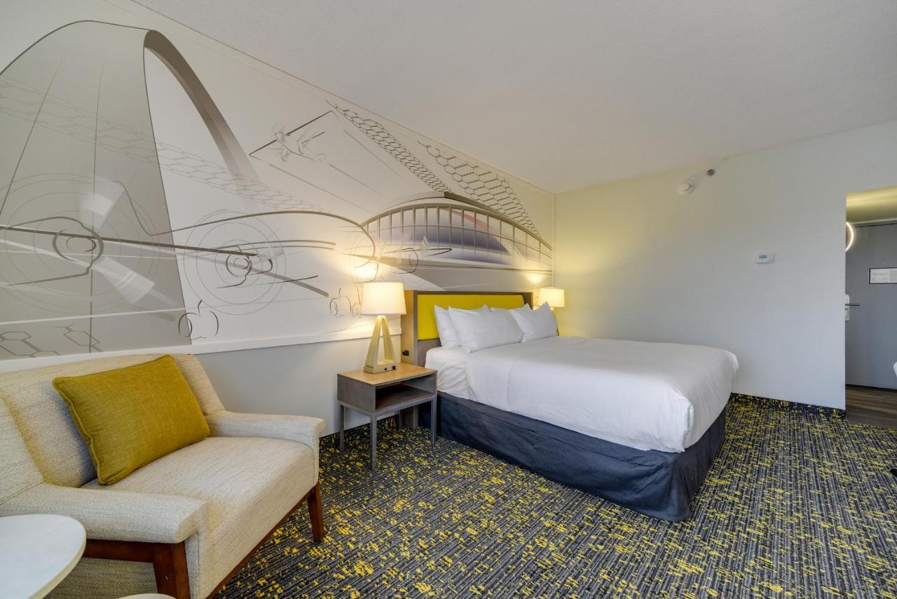 Saint Louis Airport Hotel Woodson Terrace Eksteriør bilde