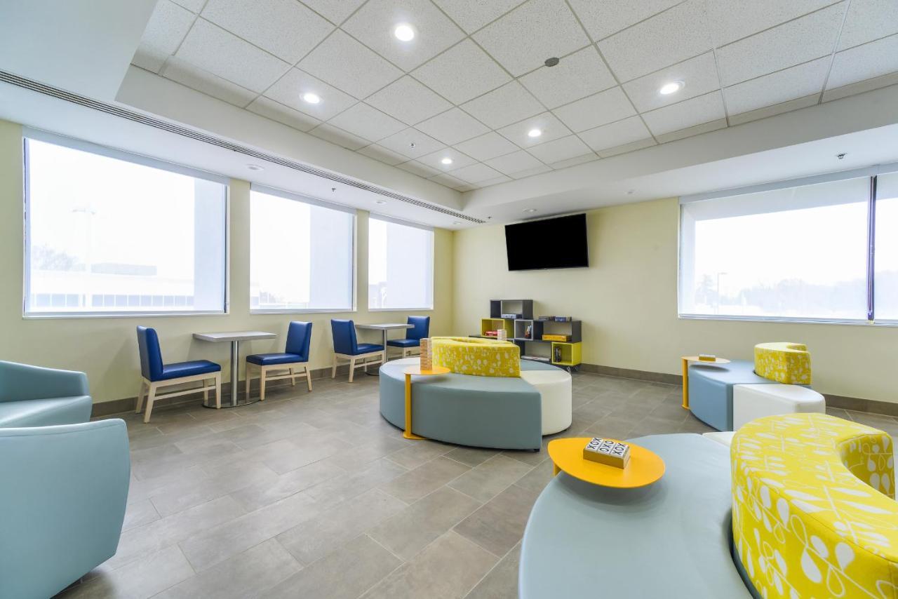 Saint Louis Airport Hotel Woodson Terrace Eksteriør bilde
